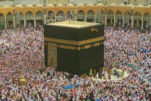 Umrah During Ramadan: Virtues, Benefits, and Essential Tips for 2025